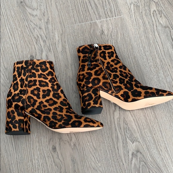 NEVER WORN - Zara Leopard Ankle Booties - Picture 2 of 6